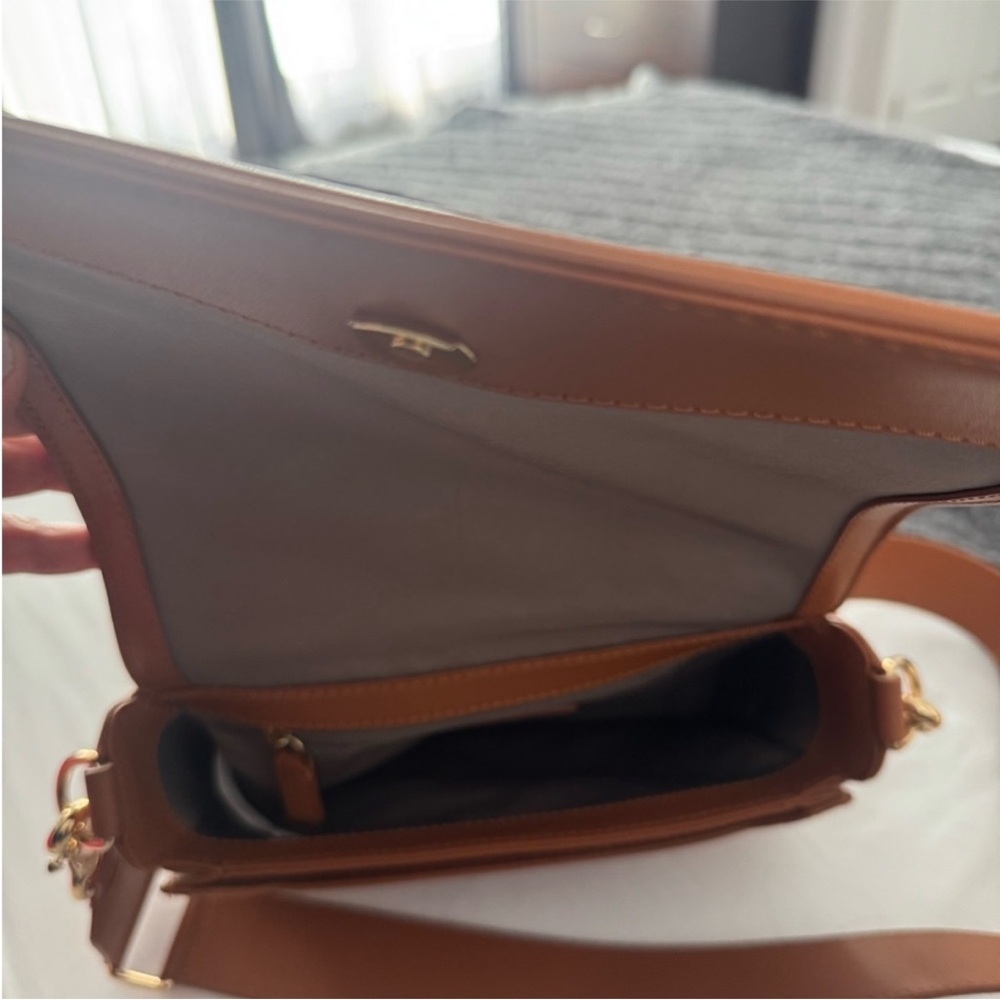 Marc Jacob’s messenger crossbody bag - Picture 6 of 6